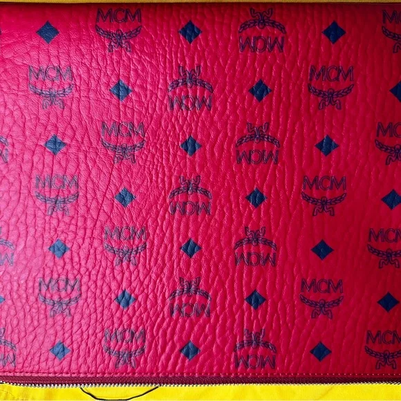 NWT MCM Candy Red Crossbody Bag with Authenticity - Picture 4 of 8